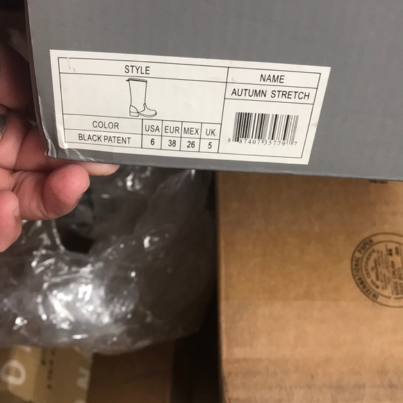 Kenneth Cole New York Autumn Stretch Boot Black Ne - Picture 3 of 4